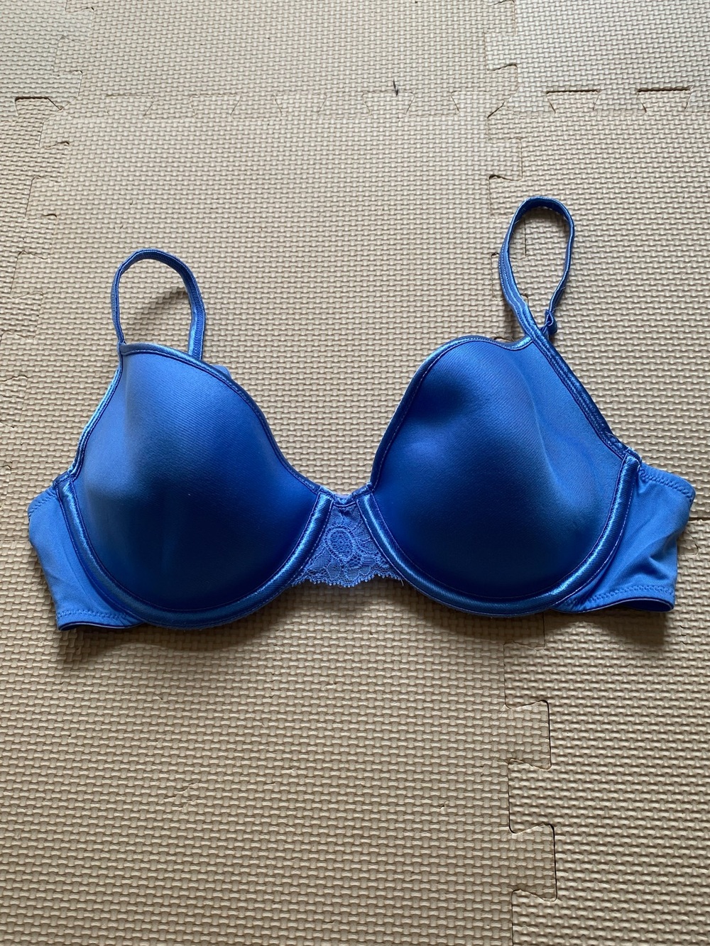 Victoria Secret Smooth Blue Underwire T-Shirt Bra Size 36C